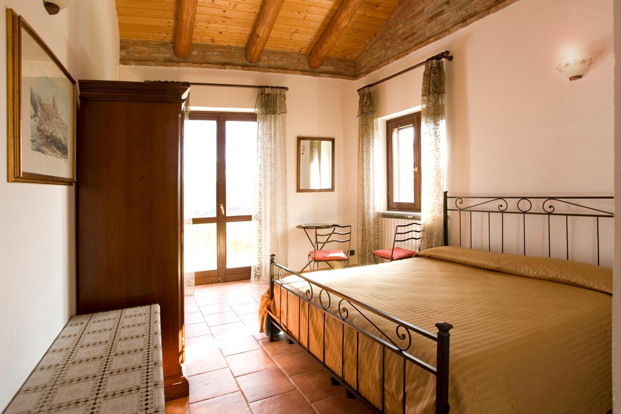 Agriturismo Antichi Poderi Gallina Neive Esterno foto